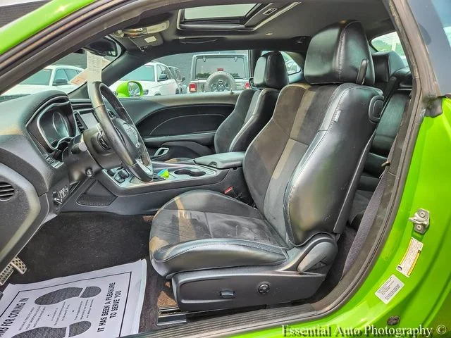 Used 2017 Green Dodge GT image 8