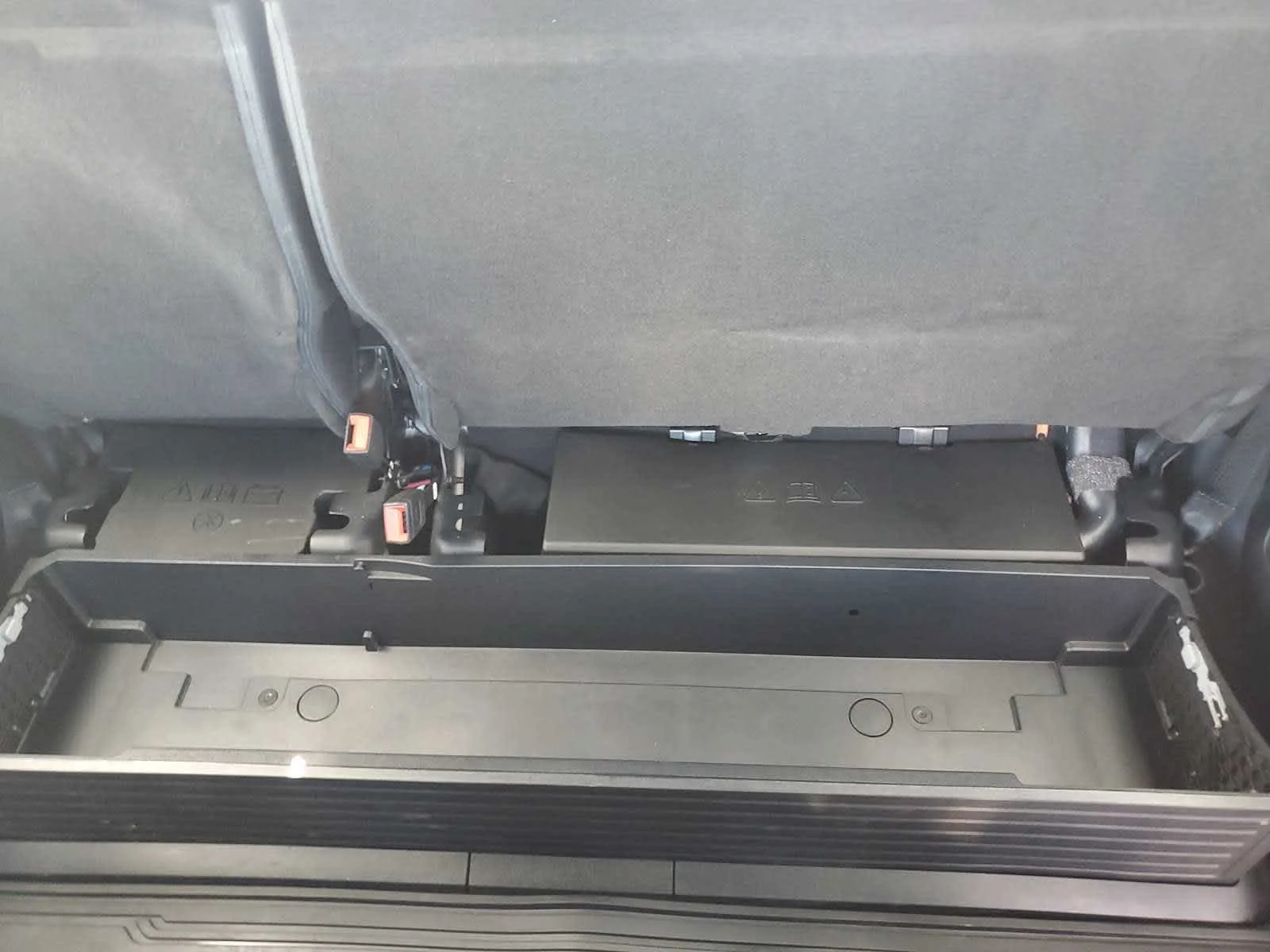 Used 2023  Ford XL image 25