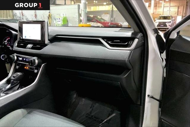 Certified Used 2023 ICE CAP Toyota  image 19