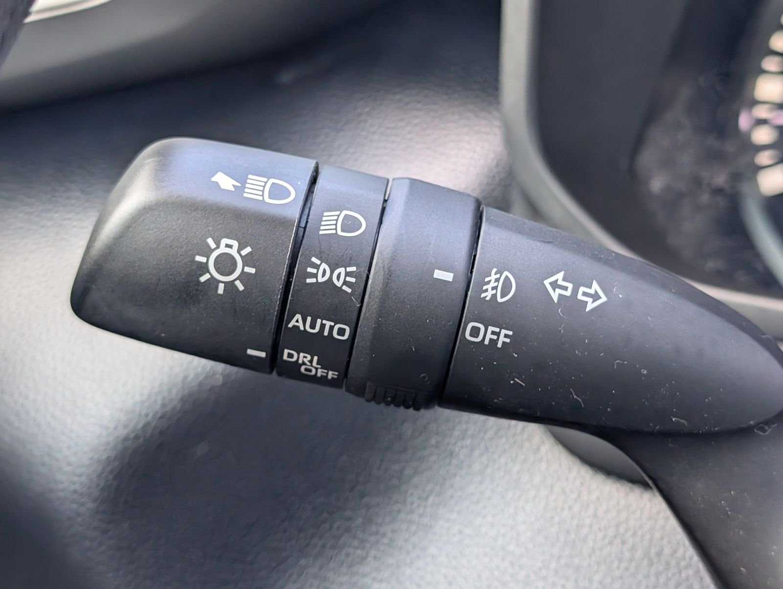 Used 2024 White Toyota SR5 image 31