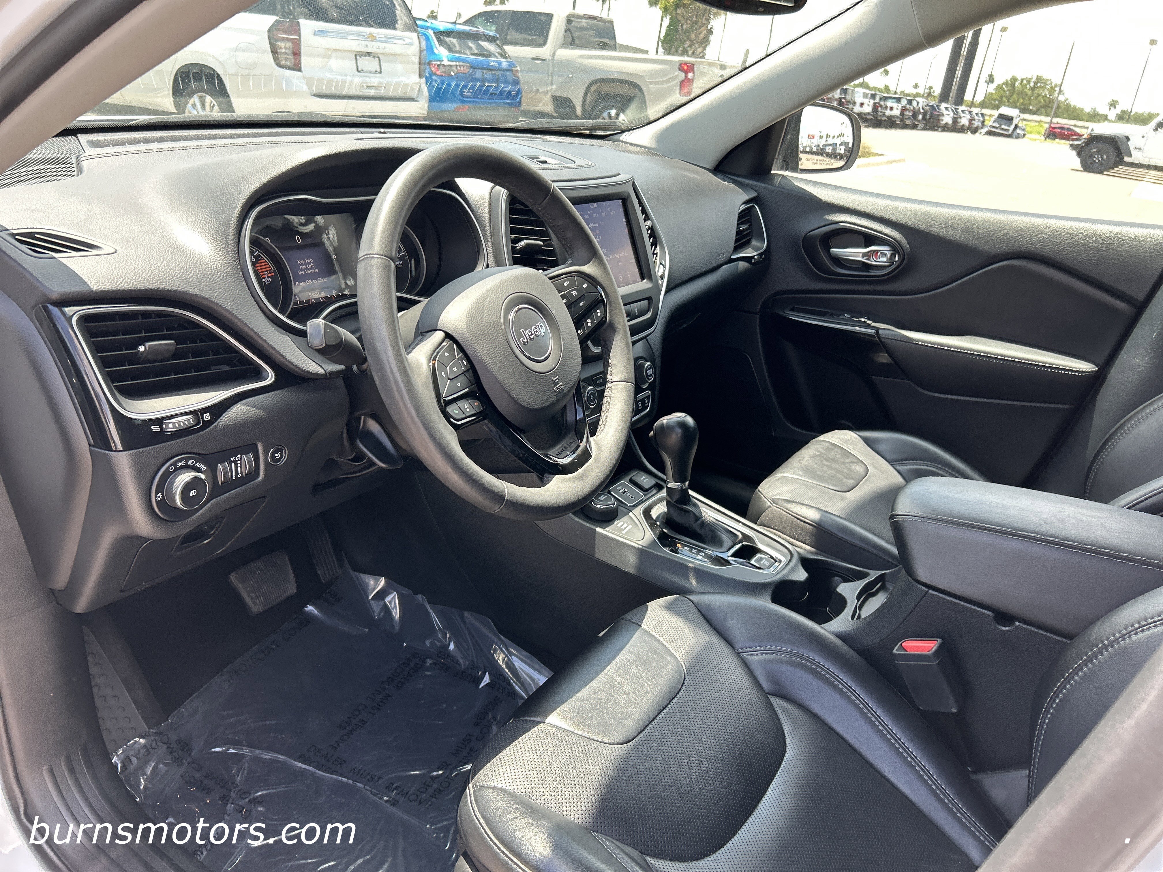 2023 Jeep Cherokee Altitude Lux - Photo 16