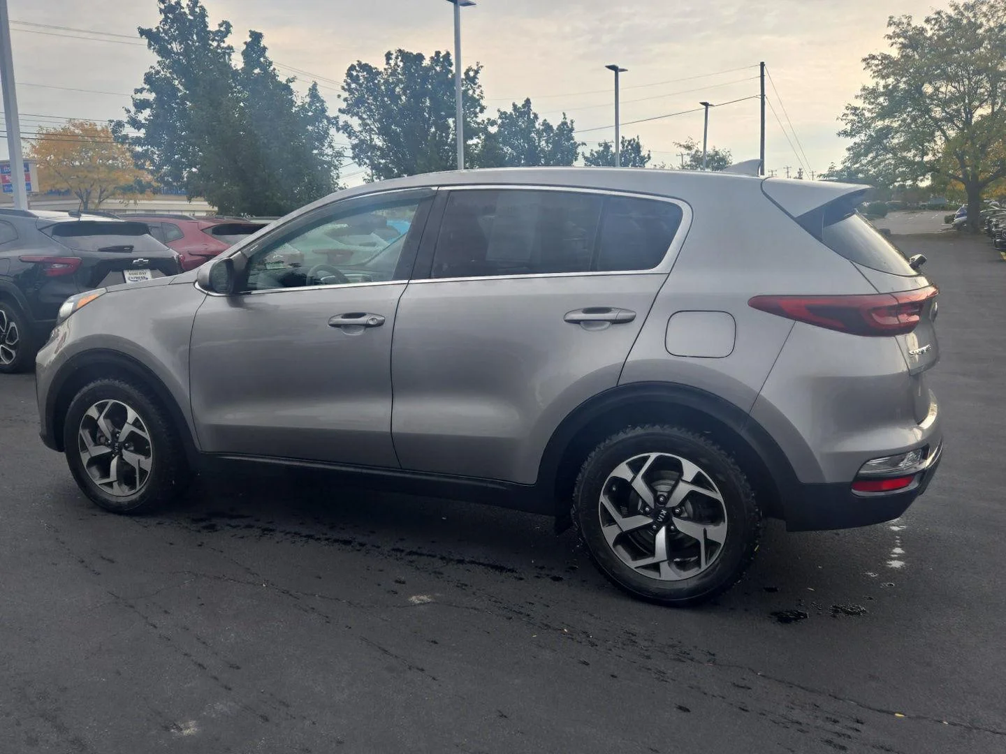 Used 2020 Steel Gray Kia LX image 4