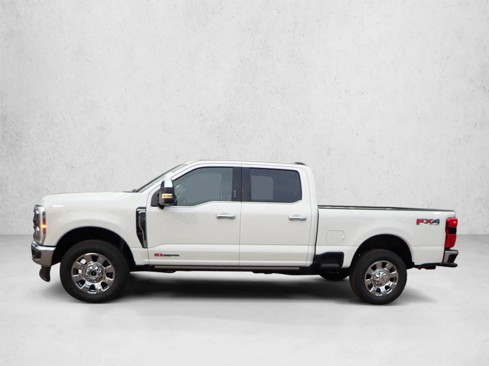 New 2026 Star White Metallic Tri-Coat Ford F-250® King Ranch® image 2