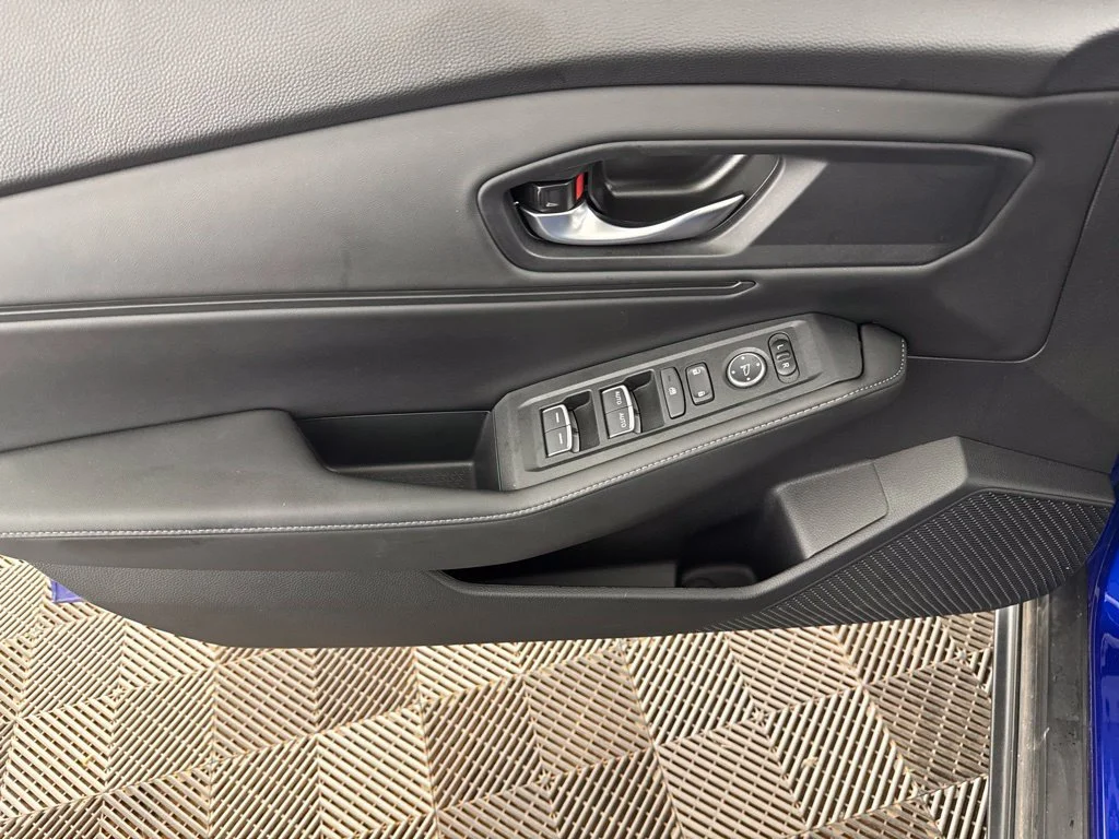 Used 2025 Beige Honda Sport image 20