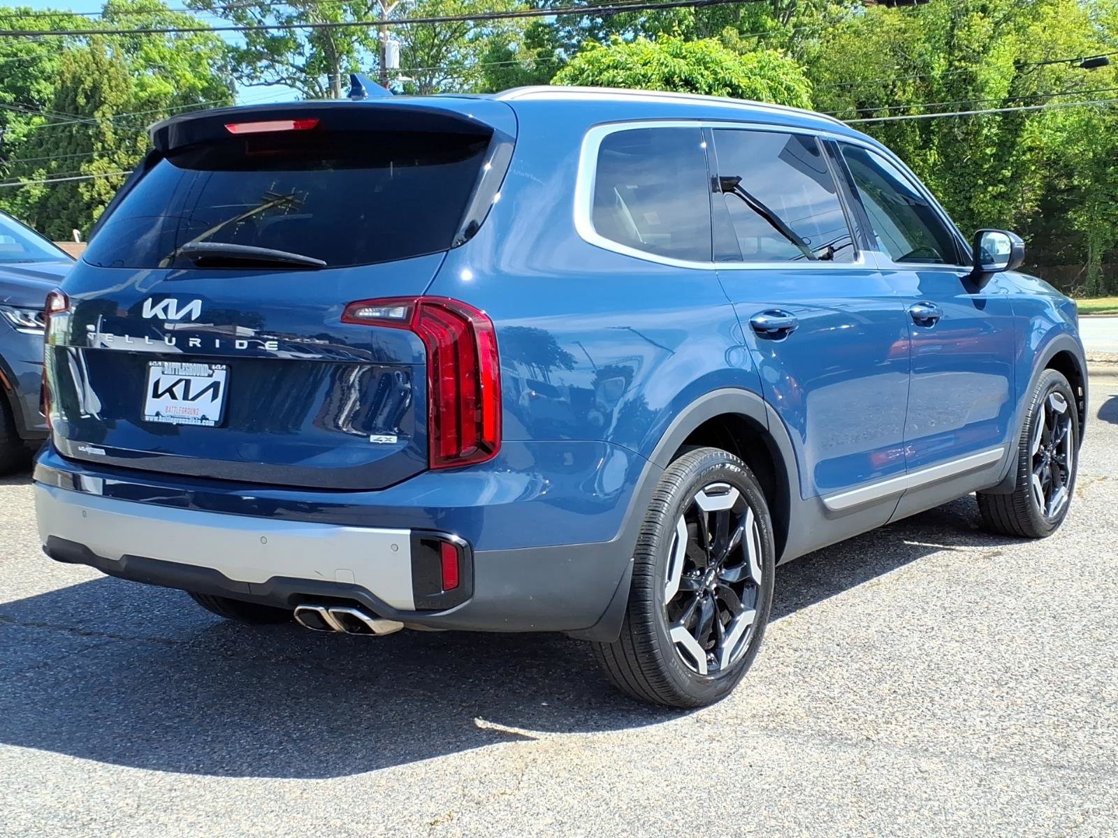 Certified Used 2023 Midnight Lake Blue Kia S image 23