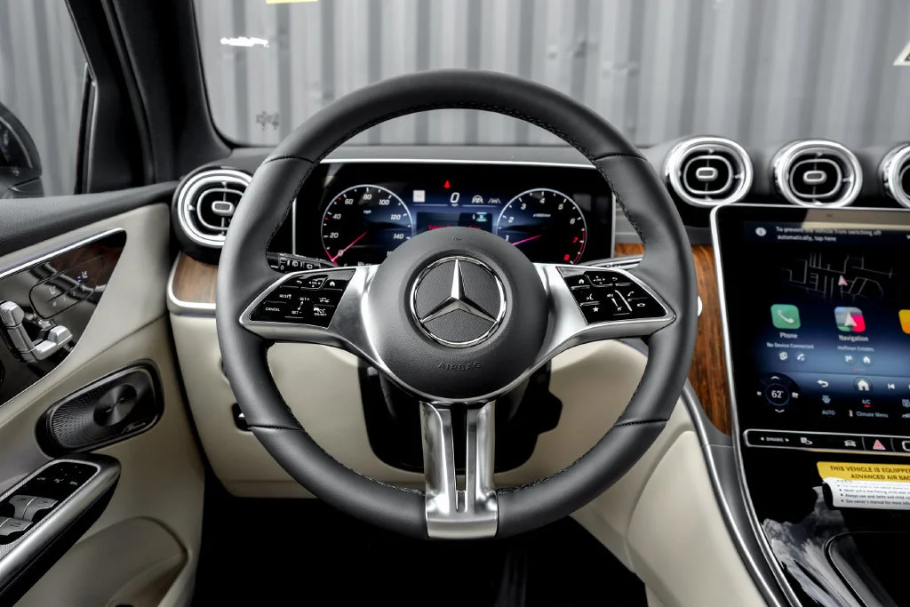 New 2026 Graphite Grey Metallic Mercedes-Benz GLC 300 image 51