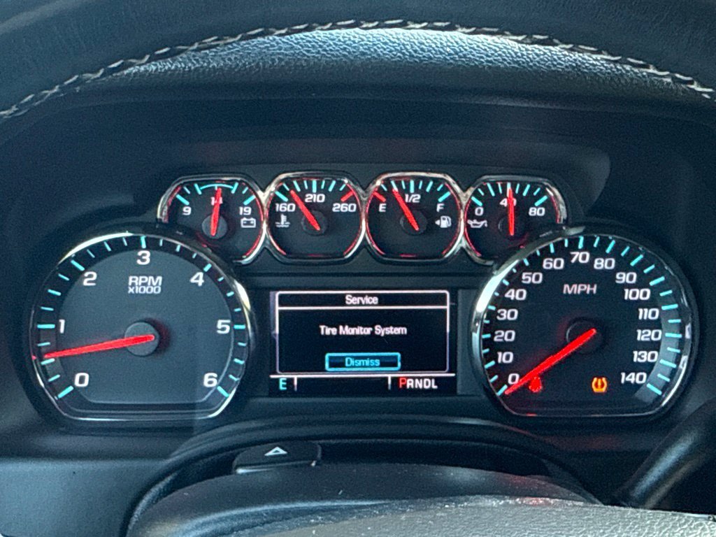 Used 2019 Black GMC SLT image 12