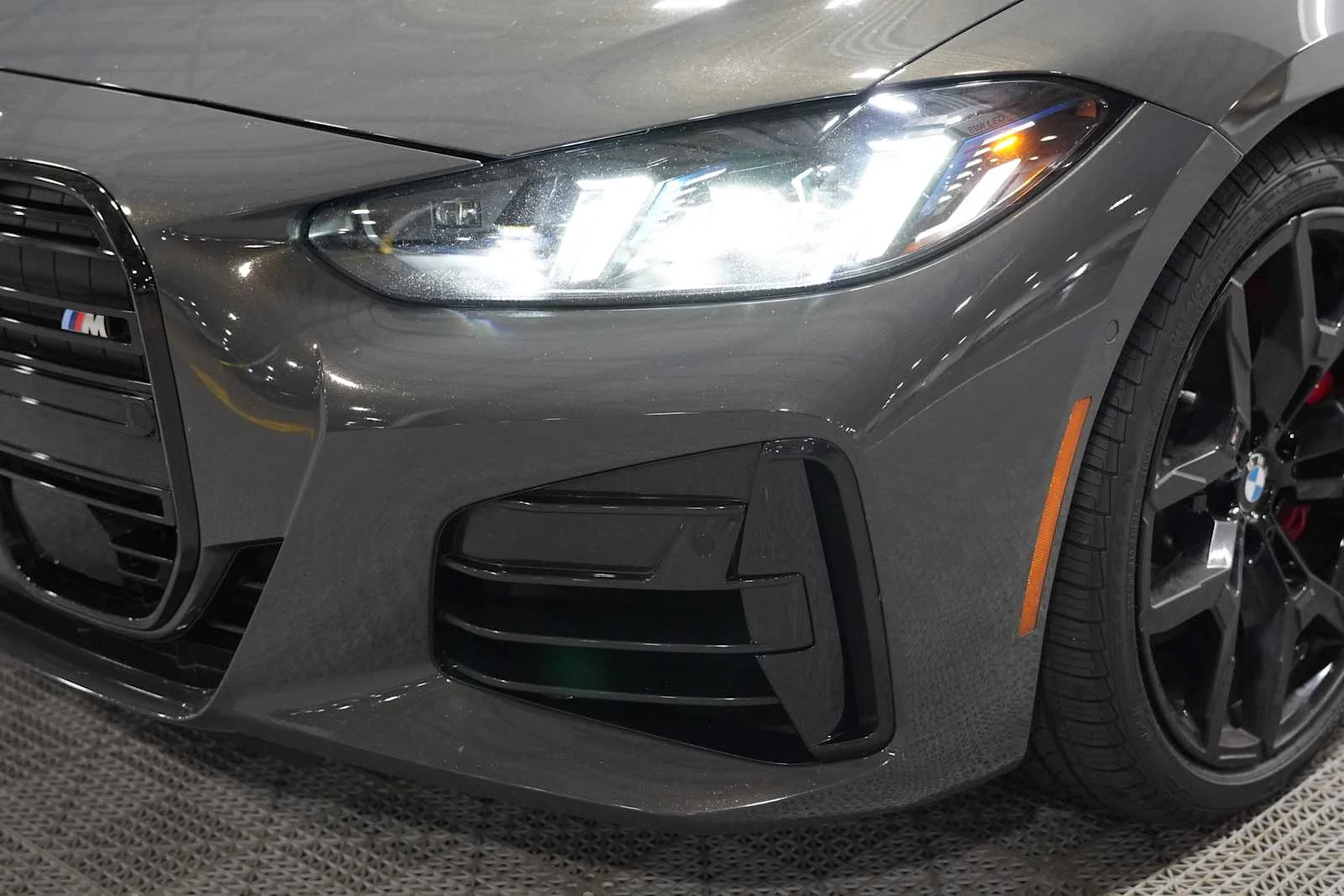Certified Used 2025 Dravit Grey Metallic BMW M440i xDrive image 7