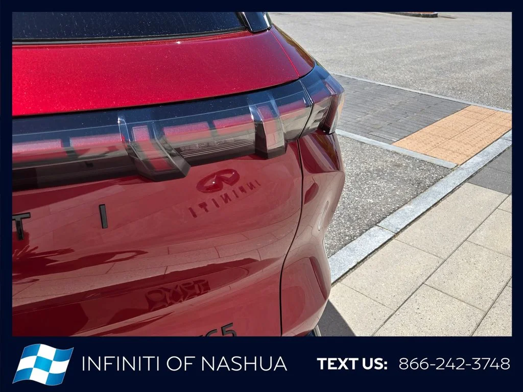 New 2027 2T SUN RED INFINITI Autograph AWD image 12