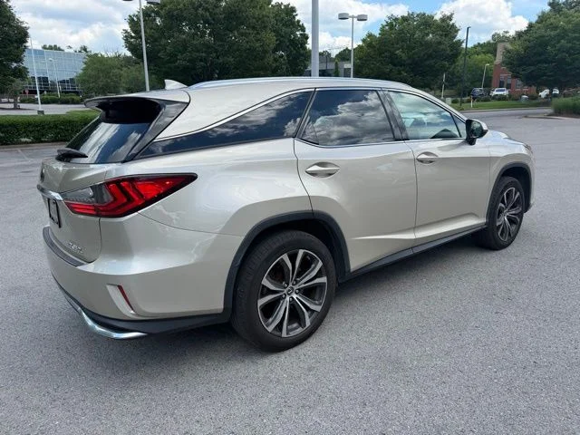 Used 2018 Beige Lexus 350L image 6