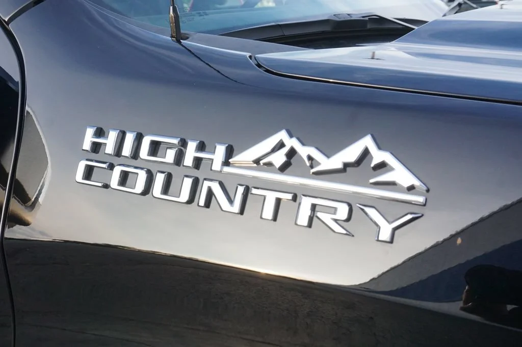 New 2026 Black Chevrolet High Country image 36