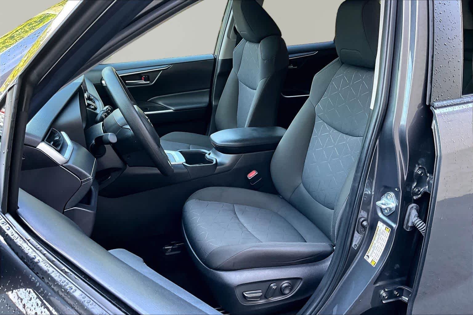 Used 2025 Magnetic Gray Metallic Toyota XLE image 8