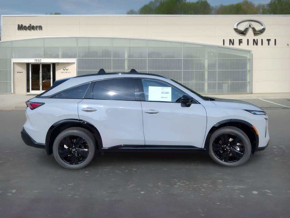 New 2027 Harbor Gray INFINITI SPORT image 4