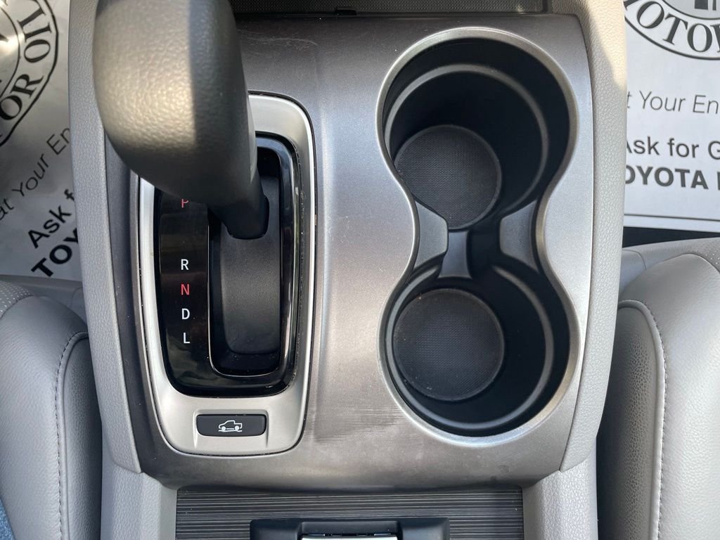 Used 2019 Modern Steel Metallic Honda RTL-T image 18