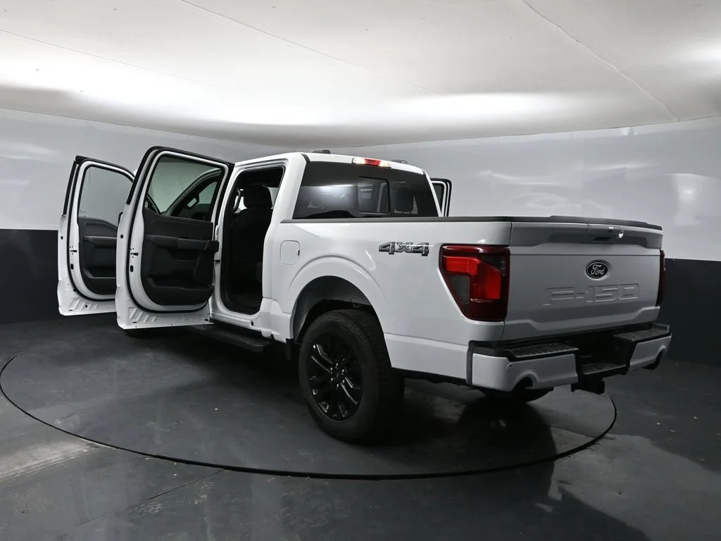 New 2026 Oxford White Ford XLT image 50
