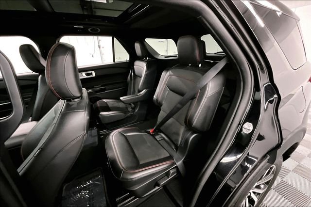 2023 Ford Explorer ST-LINE - Photo 25