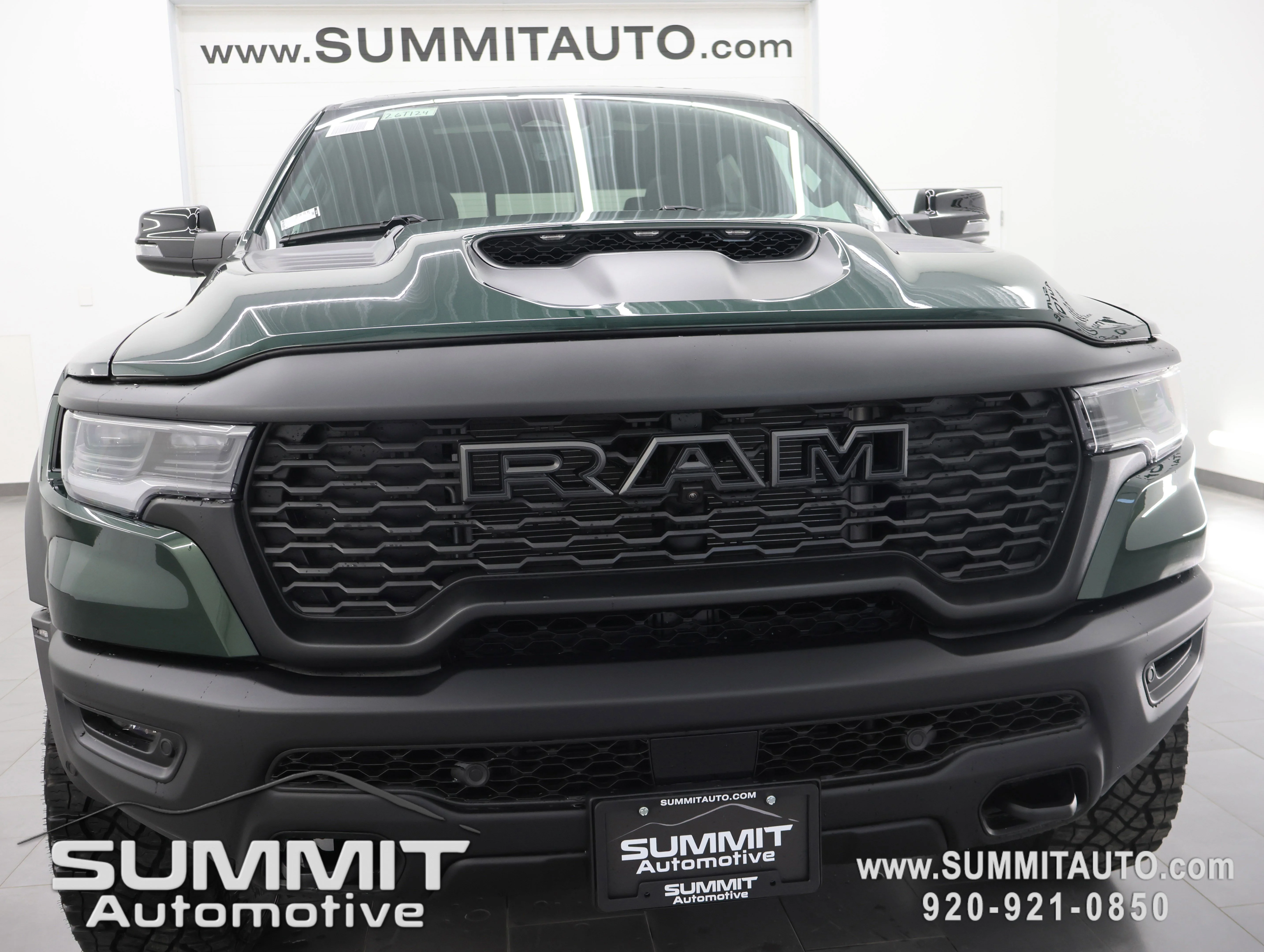New 2026 Serrano-Green Metallic Exterior Paint RAM RHO image 27