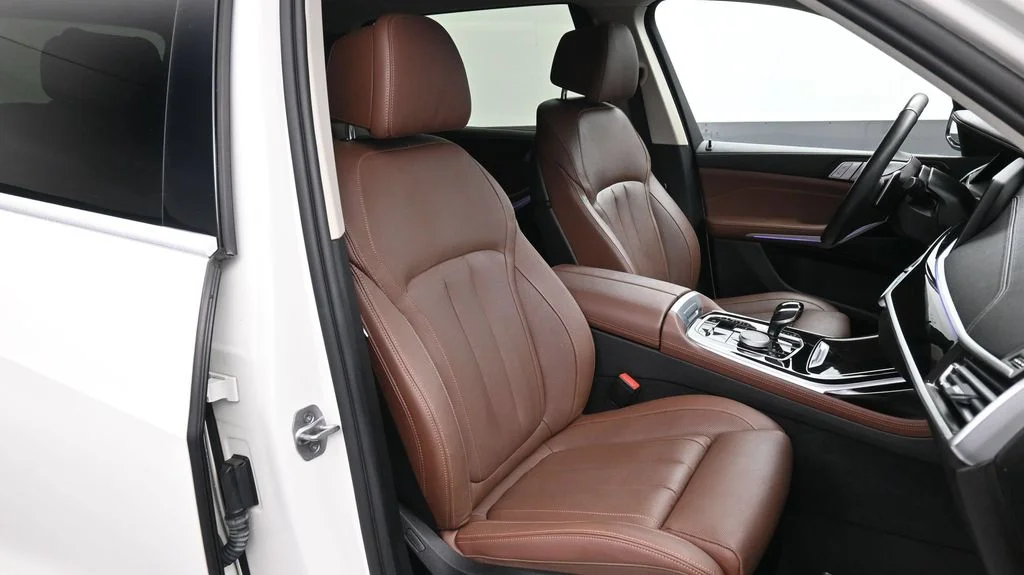 2022 BMW X7 40i - Photo 17