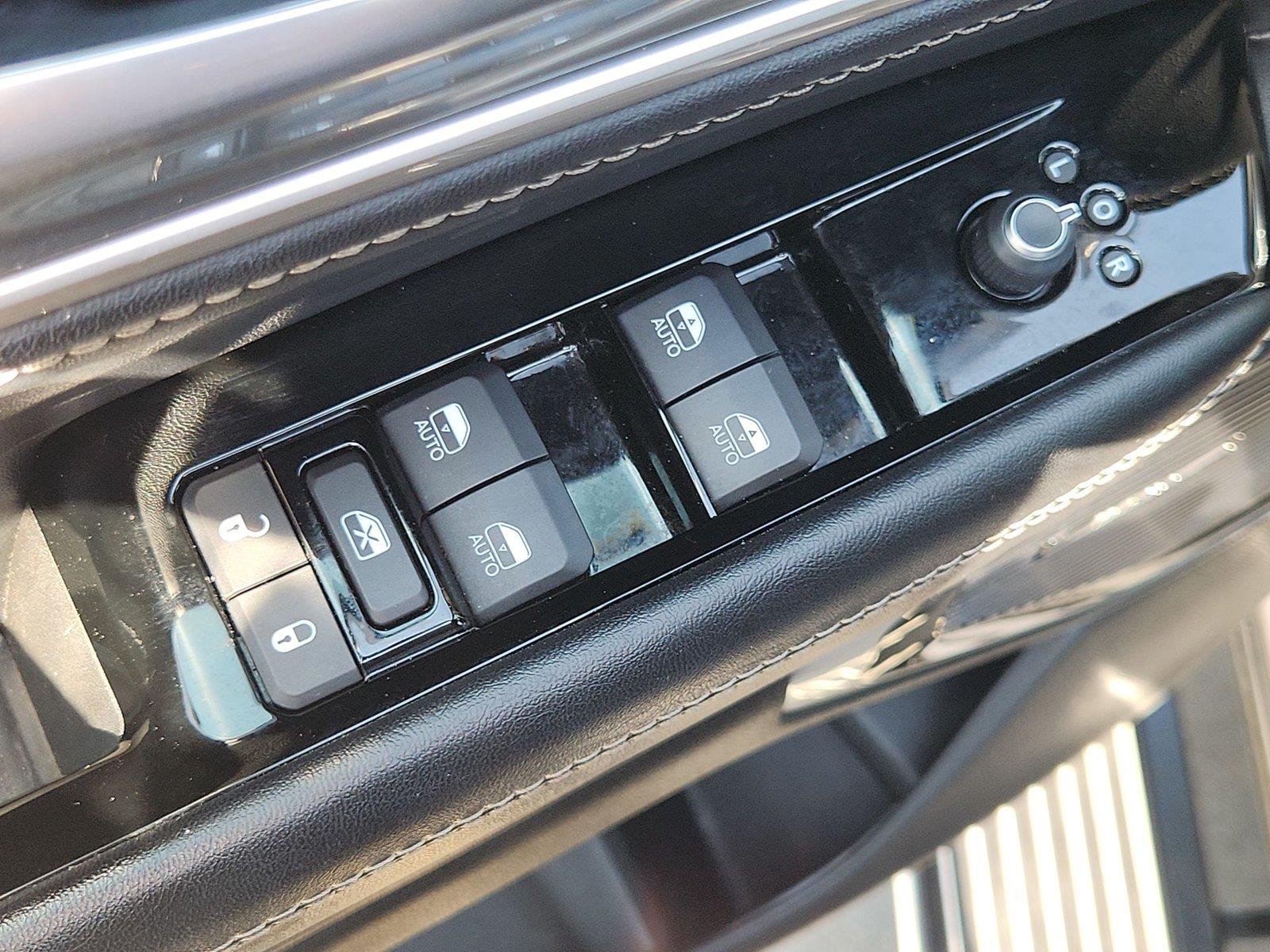 2022 Jeep Wagoneer Series III - Photo 24