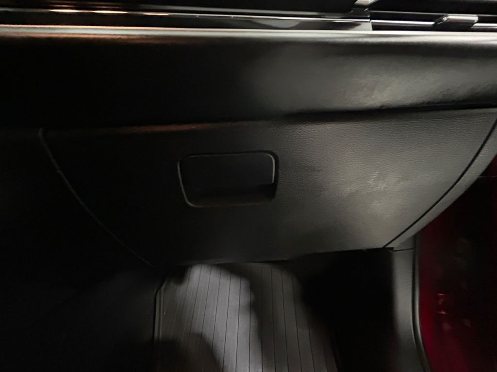 Used 2024 Red Mitsubishi ES image 24