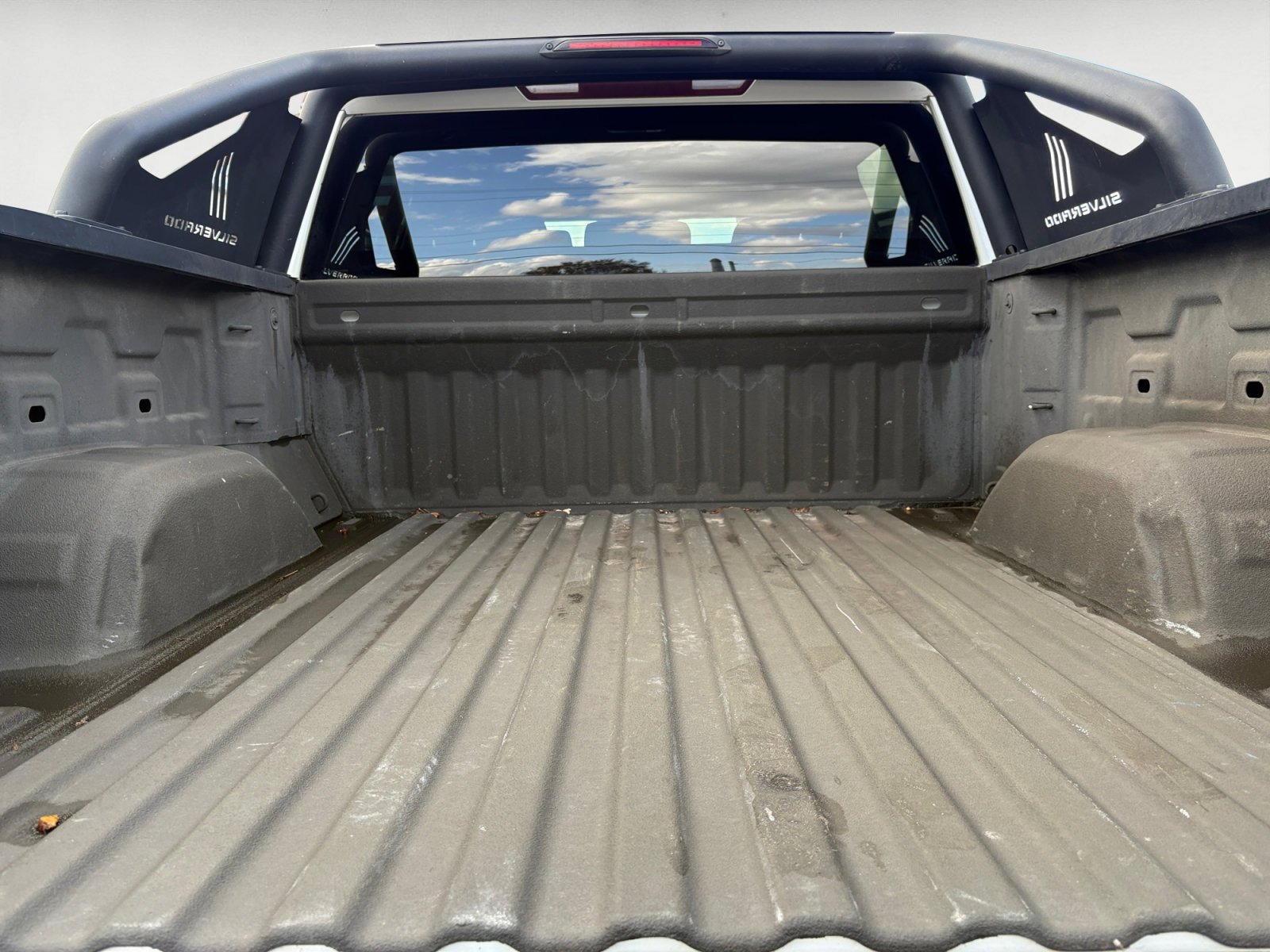 Used 2020 Summit White Chevrolet RST image 19