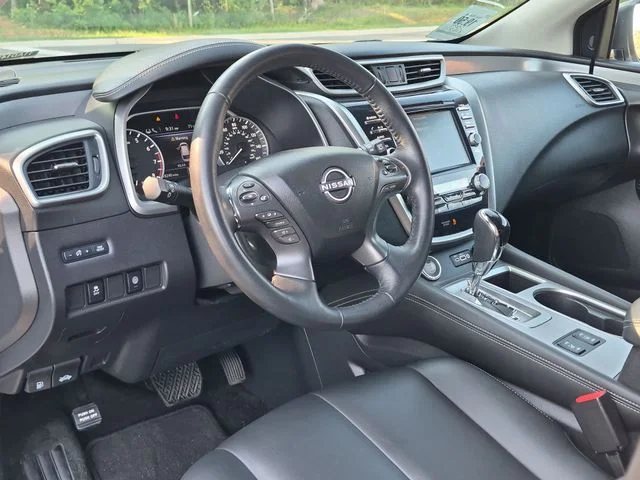 Used 2023 White Nissan SV image 12