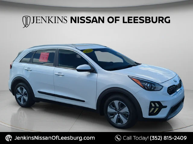 Used 2020 White Kia LX image 1