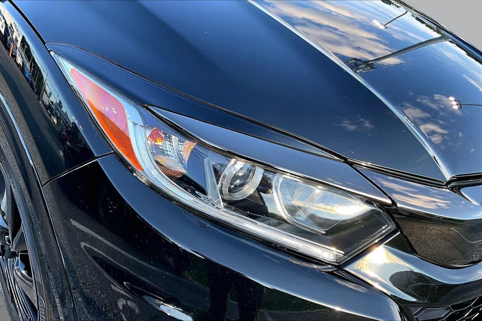 Used 2021 Crystal Black Pearl Honda Sport image 28