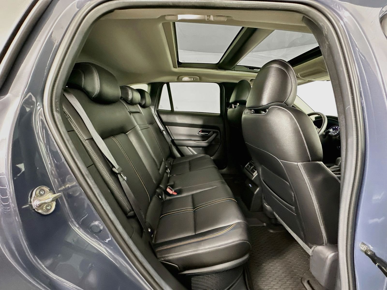 Used 2025 Polymetal Gray Metallic Mazda Premium Plus image 29