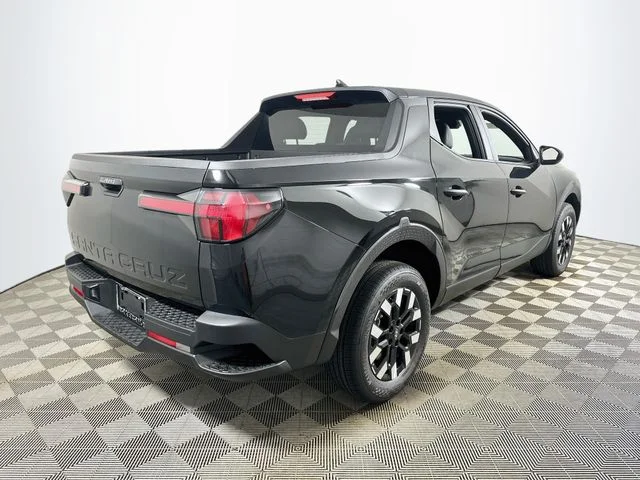 New 2027 Black Hyundai SE image 3