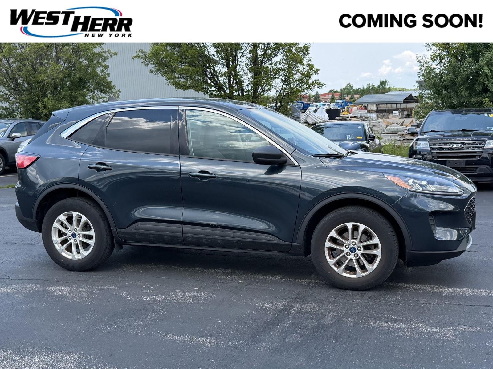 Used 2022 Stone Blue Ford  image 1