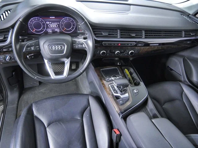 Used 2018 Gray Audi 3.0T Premium image 4