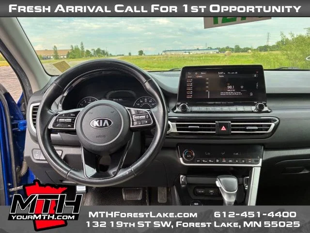 Used 2021 Blue Kia SX image 11
