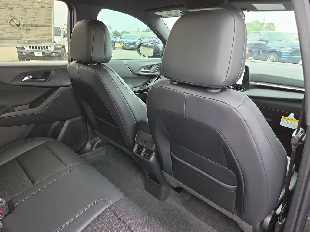 New 2026 Mosaic Black Metallic Chevrolet LT image 13