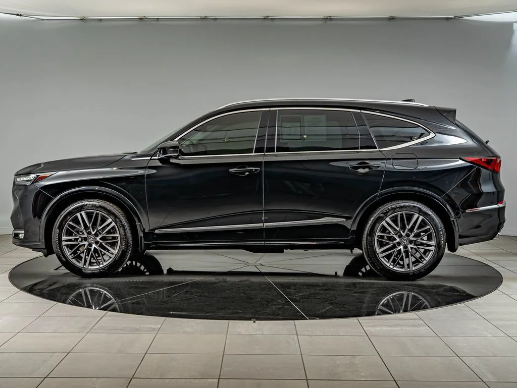 Certified Used 2025 Majestic Black Pearl Acura Advance Package image 8