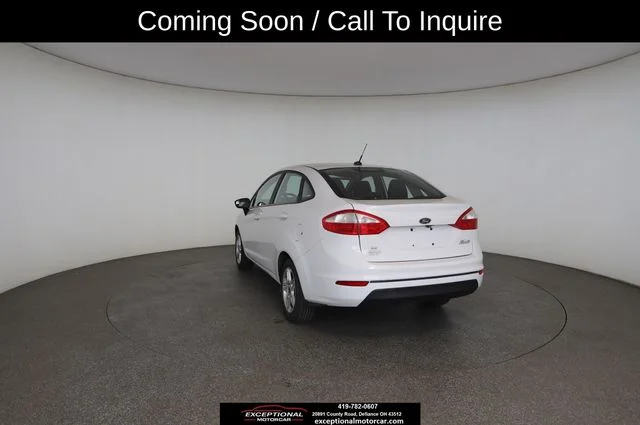 Used 2019 White Ford SE image 13
