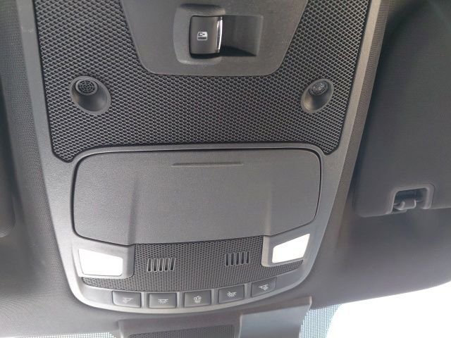 Used 2020 Silver Ford Platinum image 22