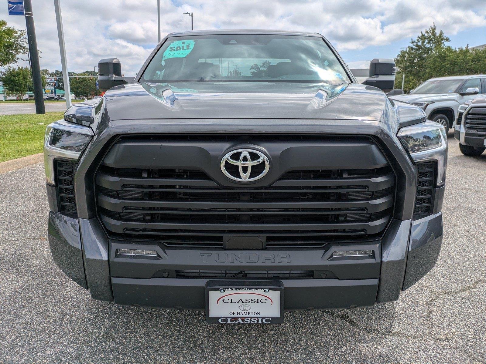 2026 Toyota Tundra SR5 - Photo 9