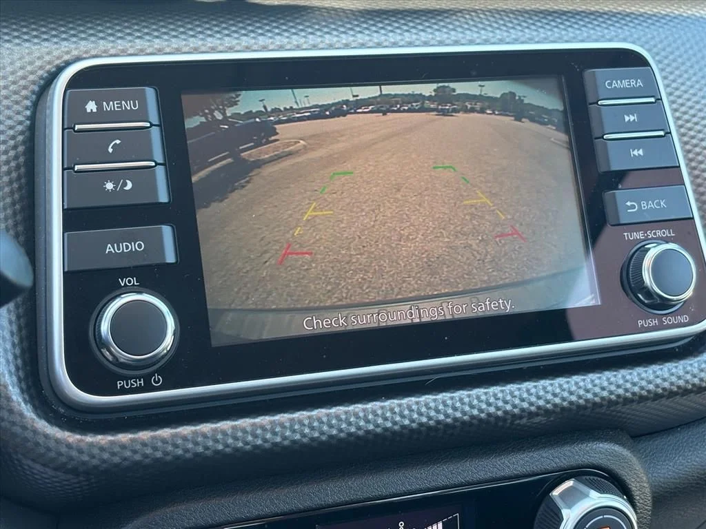 Used 2019 Blue Nissan SV image 5