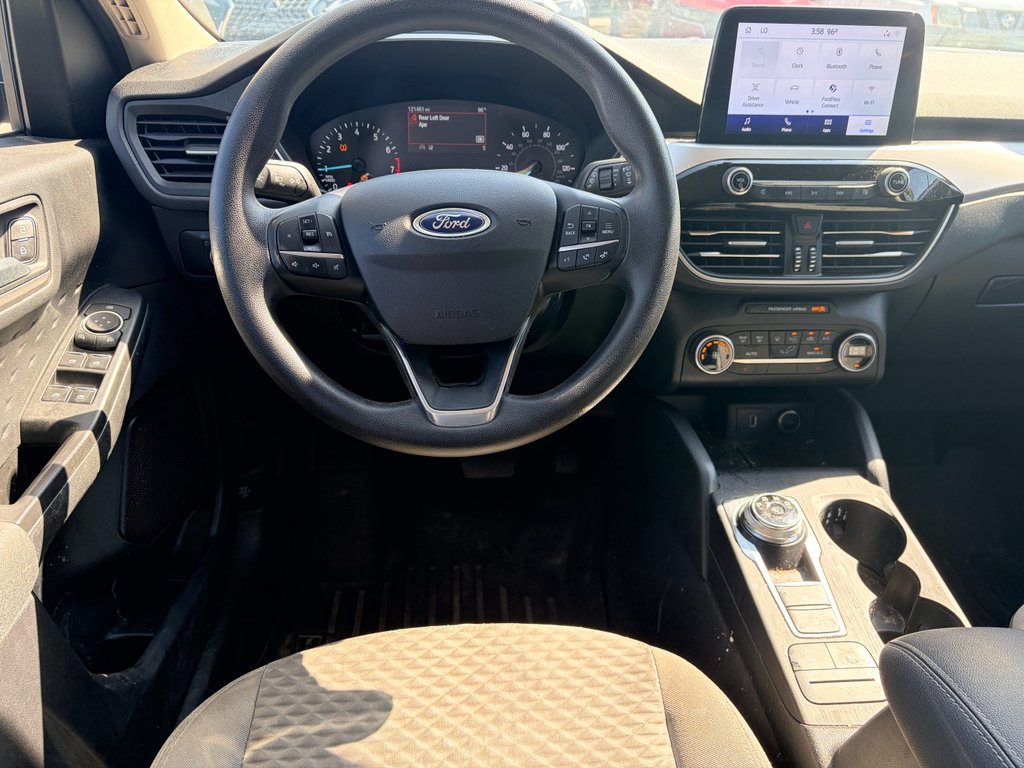 Used 2020 Blue Metallic Ford SE image 12