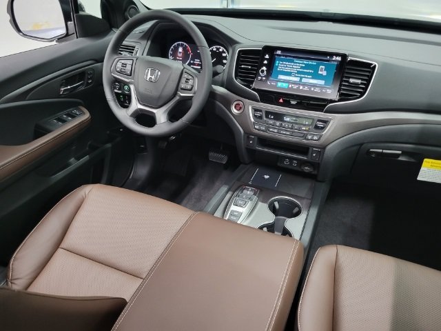 New 2026 Platinum White Pearl Honda RTL image 25
