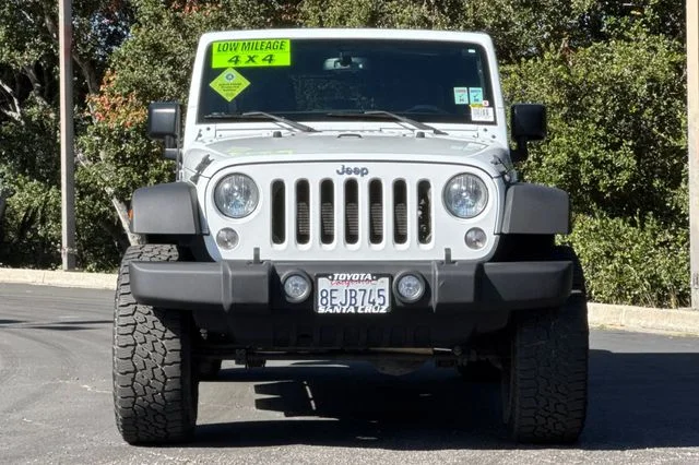 Used 2016 White Jeep Unlimited Sport image 9