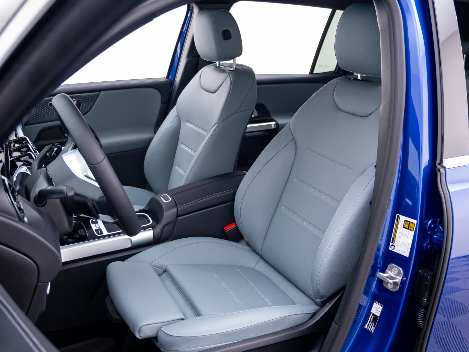 New 2026 Blue Mercedes-Benz GLB 250 image 62