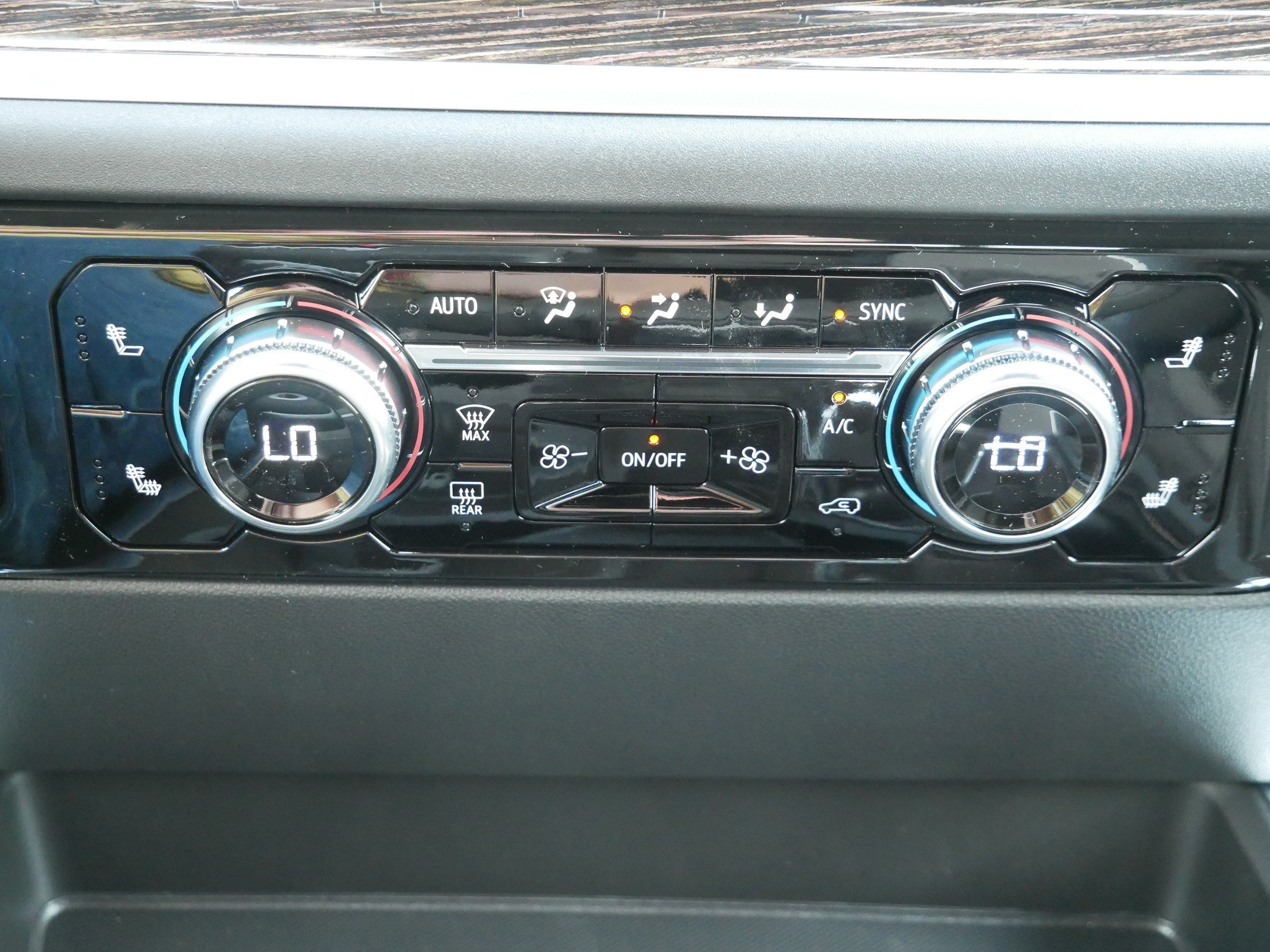 2026 GMC Sierra 1500 Elevation - Photo 8