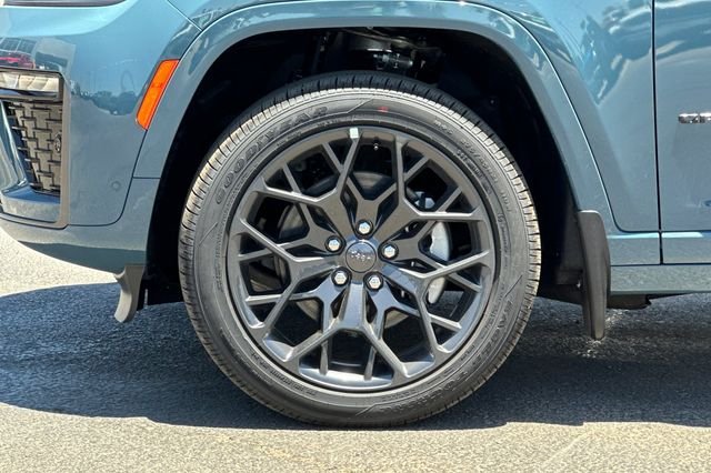 New 2026 Steel Blue Exterior Paint Jeep Summit image 26