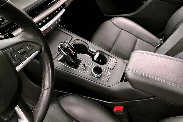 Used 2024 Argent Silver Metallic Cadillac Sport image 17