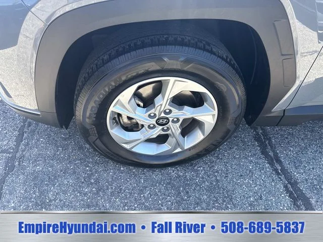 Used 2024 Gray Hyundai SEL image 13