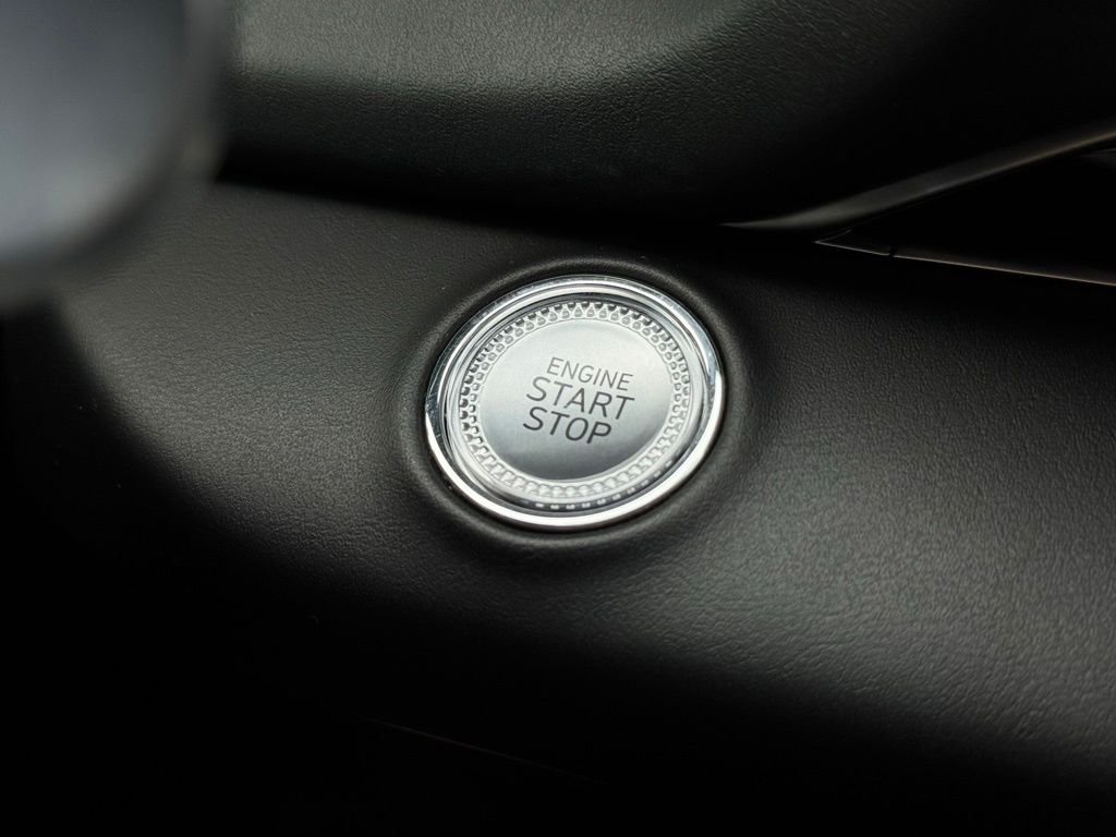 2021 GENESIS GV80 - Photo 43