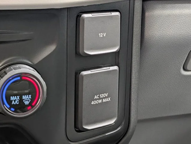 New 2026 Oxford White Ford F-250® XL image 36