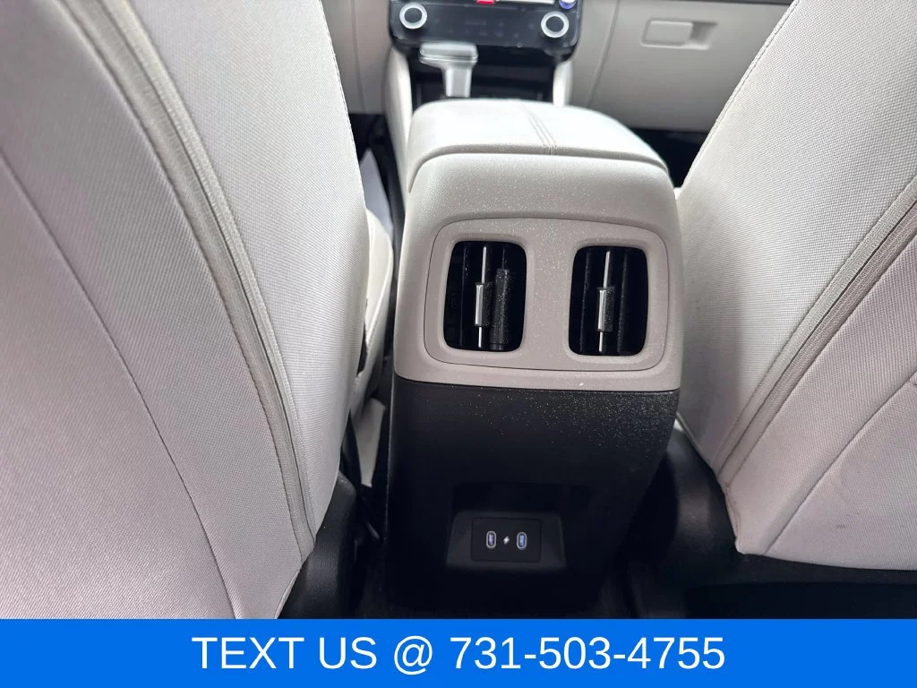 Used 2025 Gray Hyundai SEL image 27
